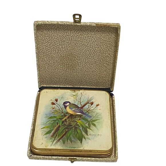 Vintage WIN-EL-WARE 6 Coasters 6" x 6" with Box - Artist Vestey Rich BIRDS - Picture 2 of 14